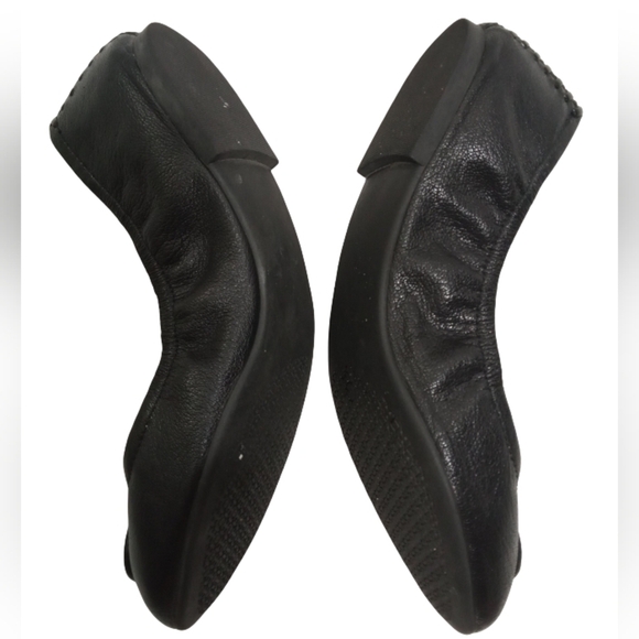 Tory Burch Women's Allie Black Leather Flat Loafers Size 7.5 - Picture 2 of 8